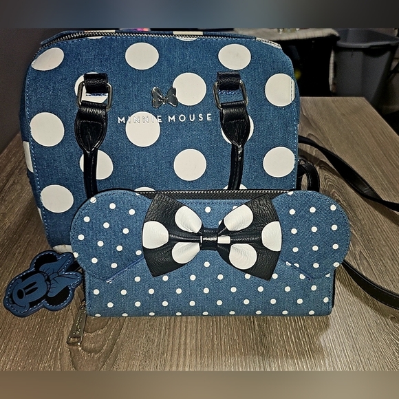Loungefly Handbags - Disney Loungefly Minnie Mouse Denim Polka Dot Purse With Matching Zip Wallet